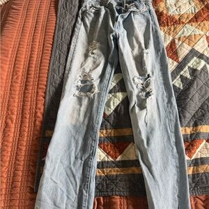 Levi's High Rise Distressed Light Blue Jeans